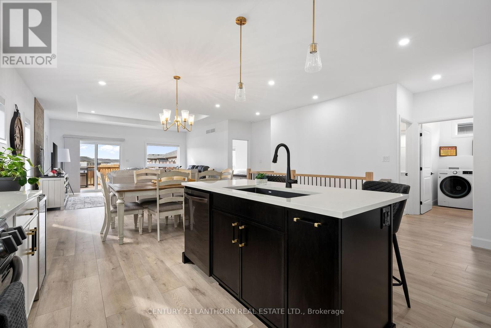 62 Hastings Park Drive, Belleville, Ontario  K8P 0H7 - Photo 8 - X12200601