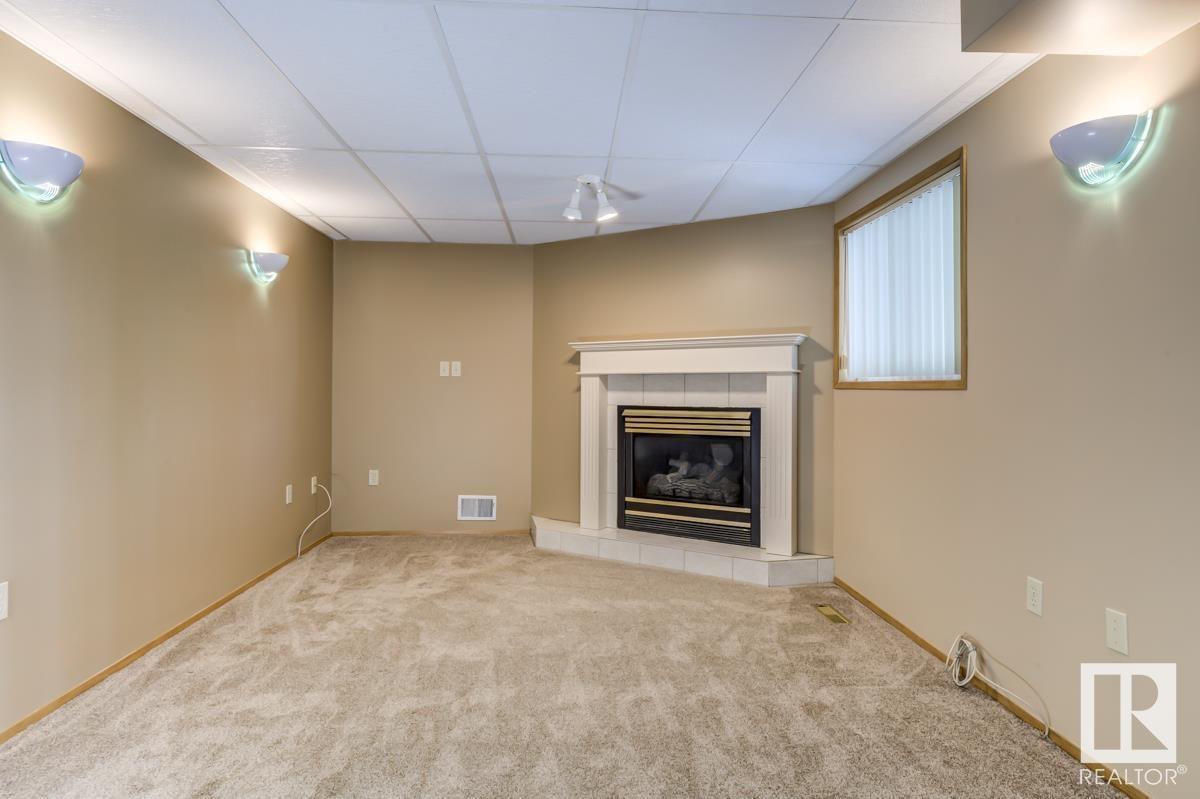 6596 158 Av Nw, Edmonton, Alberta  T5Y 2S7 - Photo 41 - E4440545