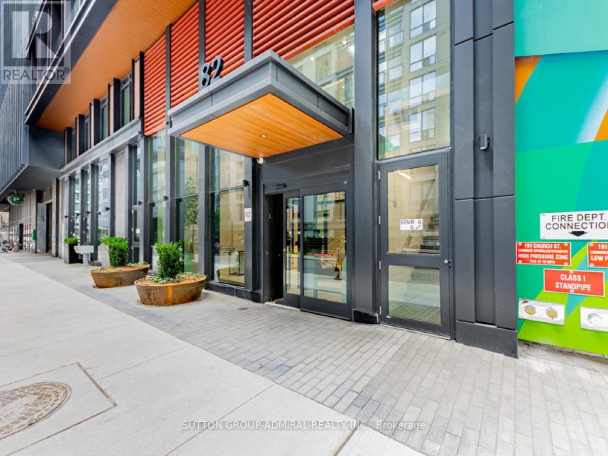 3916 - 82 Dalhousie Street N, Toronto, Ontario  M5B 0C5 - Photo 2 - C12200582