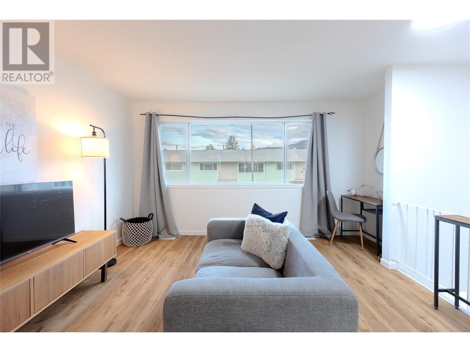 Property at 800 Valhalla Drive Unit# 38 image 3