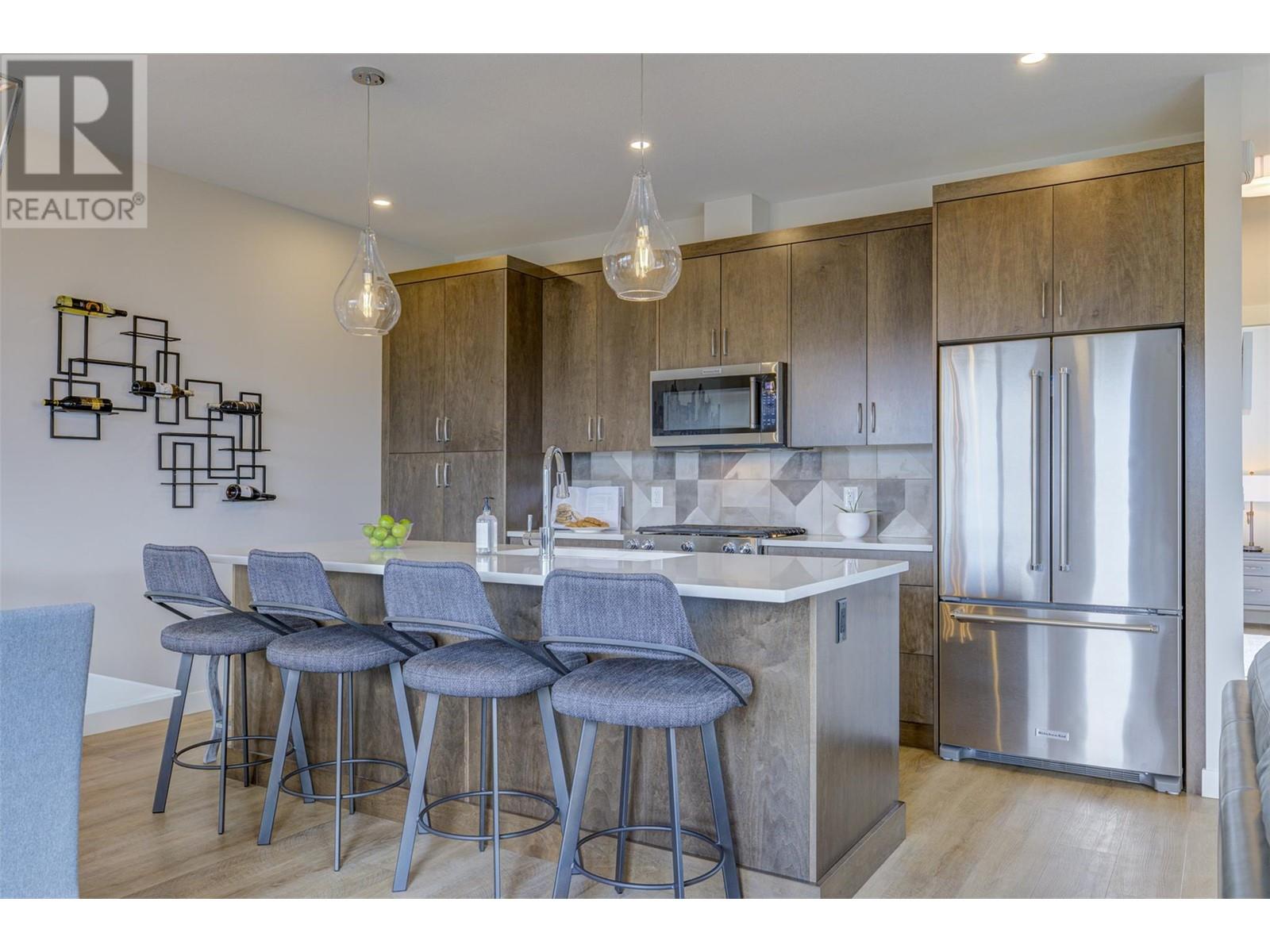 3385 Lavender Lane, Kelowna, British Columbia  V1V 0C6 - Photo 2 - 10350414