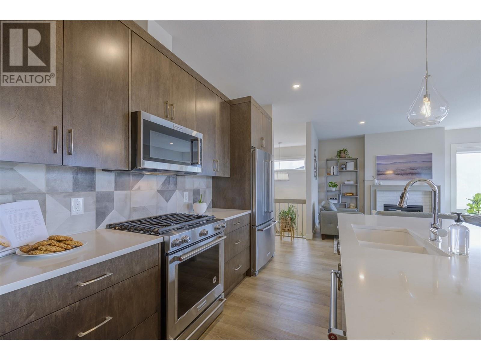 3385 Lavender Lane, Kelowna, British Columbia  V1V 0C6 - Photo 5 - 10350414