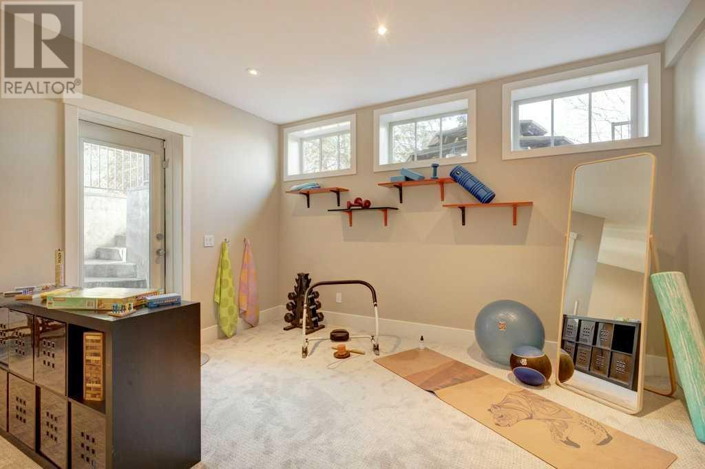 1308 21 Avenue Nw, Calgary, Alberta  T2M 1L4 - Photo 37 - A2212242