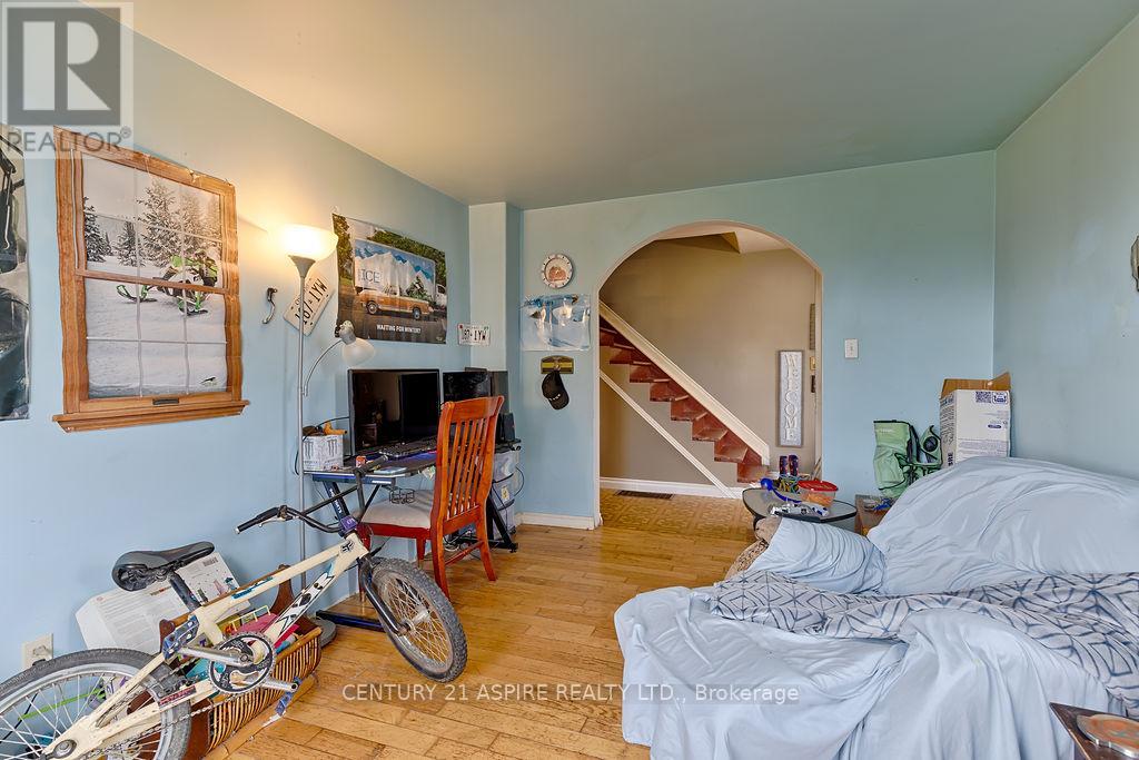 19 Lacroix Bay Road, Whitewater Region, Ontario  K0J 2L0 - Photo 12 - X12122856