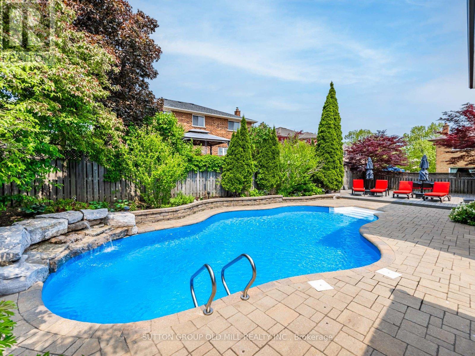 2965 Mulberry Drive, Oakville, Ontario  L6J 7H8 - Photo 31 - W12200609