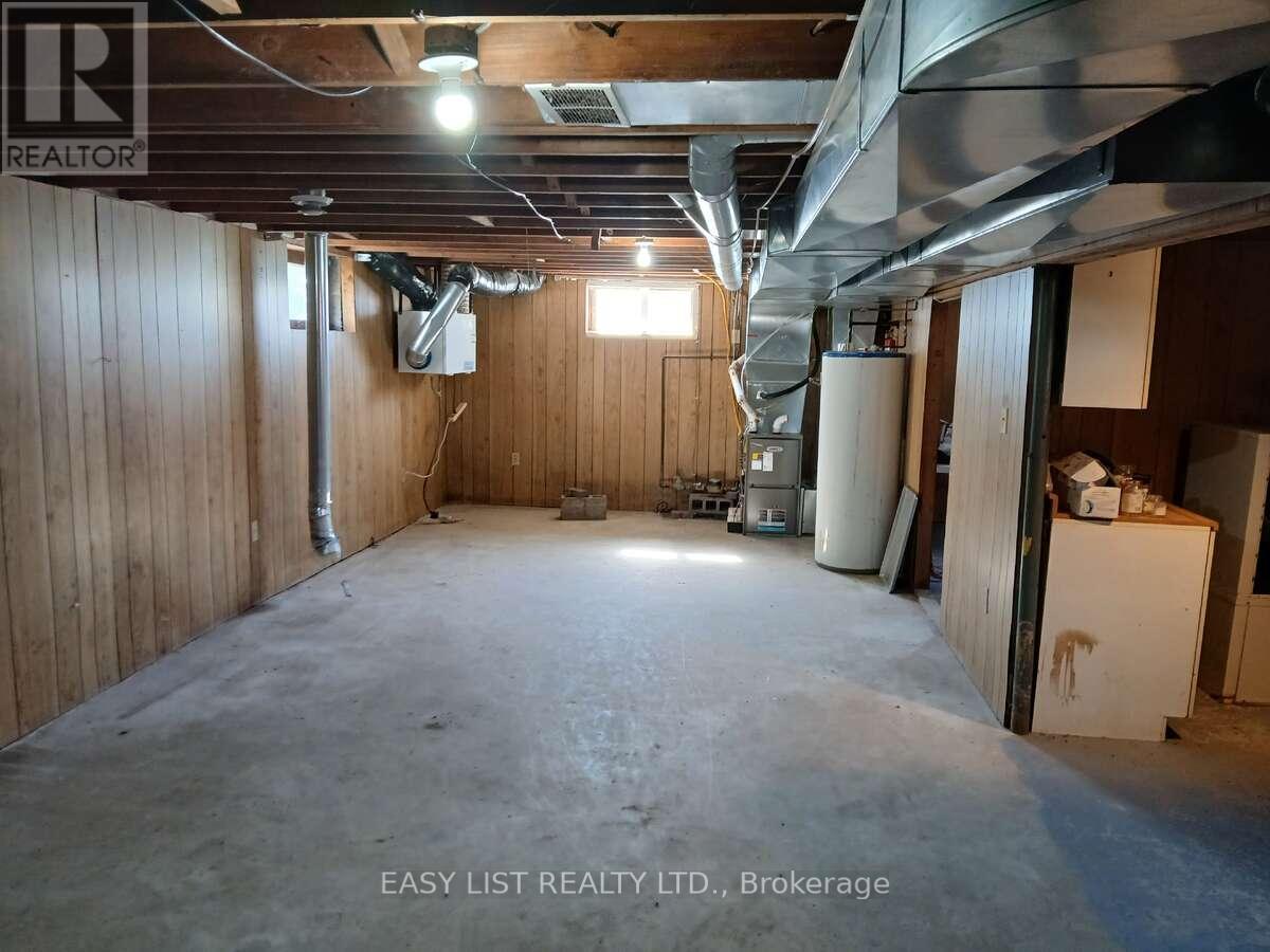 4792 Langbank Line, Dawn-Euphemia, Ontario  N0P 1K0 - Photo 16 - X12200592