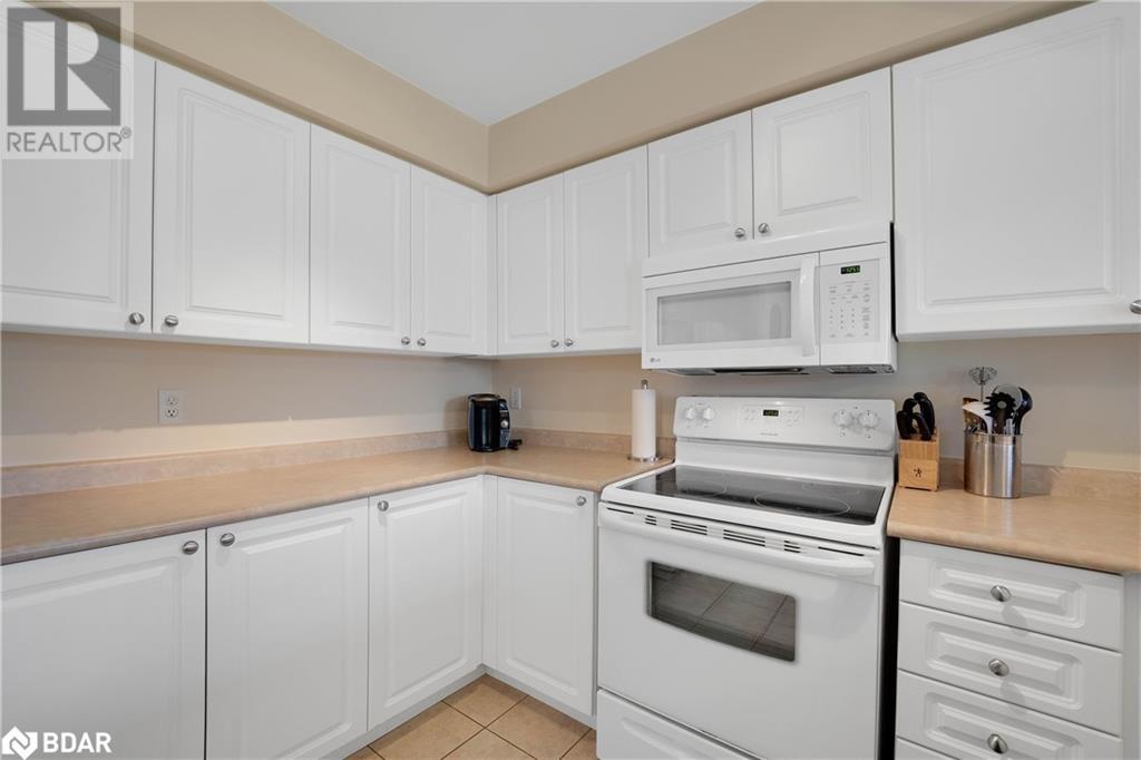 430 Mapleview Drive E Unit# 34, Barrie, Ontario  L4N 0R9 - Photo 9 - 40737088