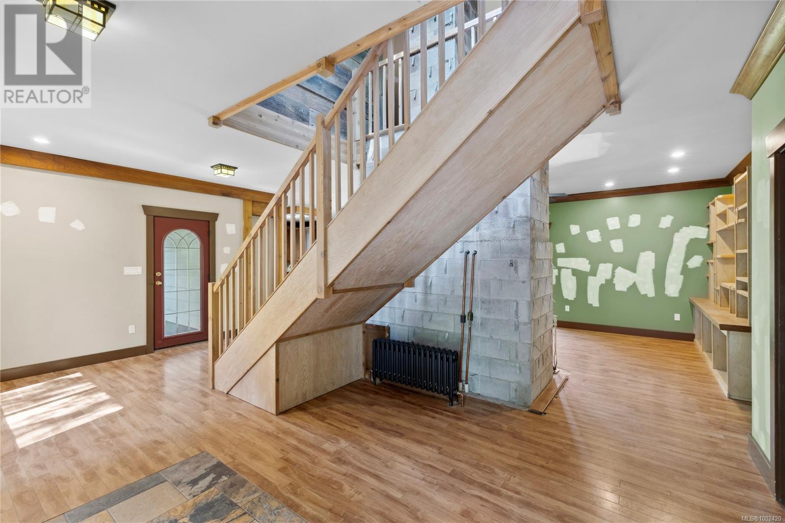 Property at 1550 Wells Pl image 4