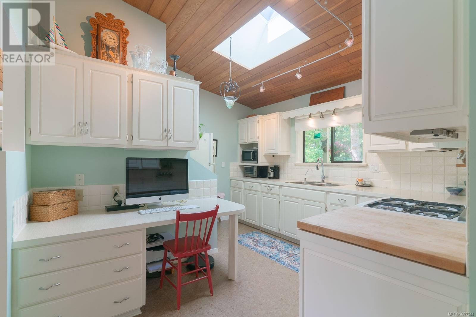 2850 Spruce Lane, Nanoose Bay, British Columbia  V9P 9G1 - Photo 19 - 1002344