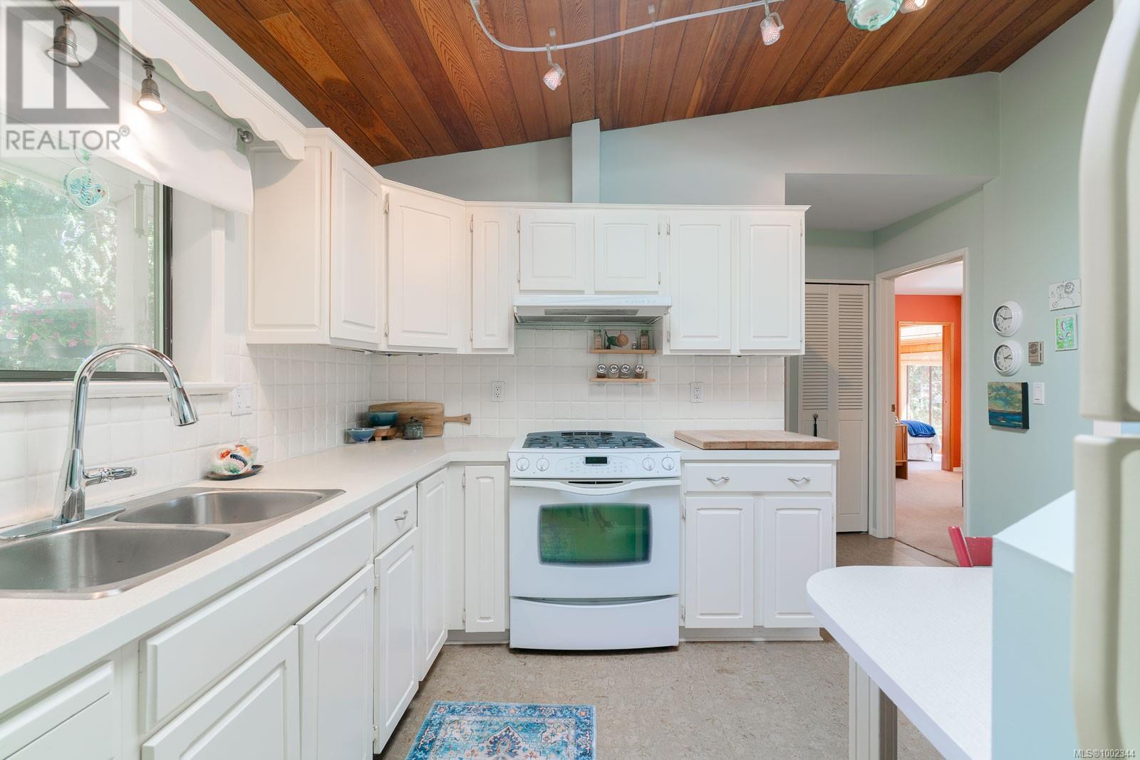 2850 Spruce Lane, Nanoose Bay, British Columbia  V9P 9G1 - Photo 21 - 1002344