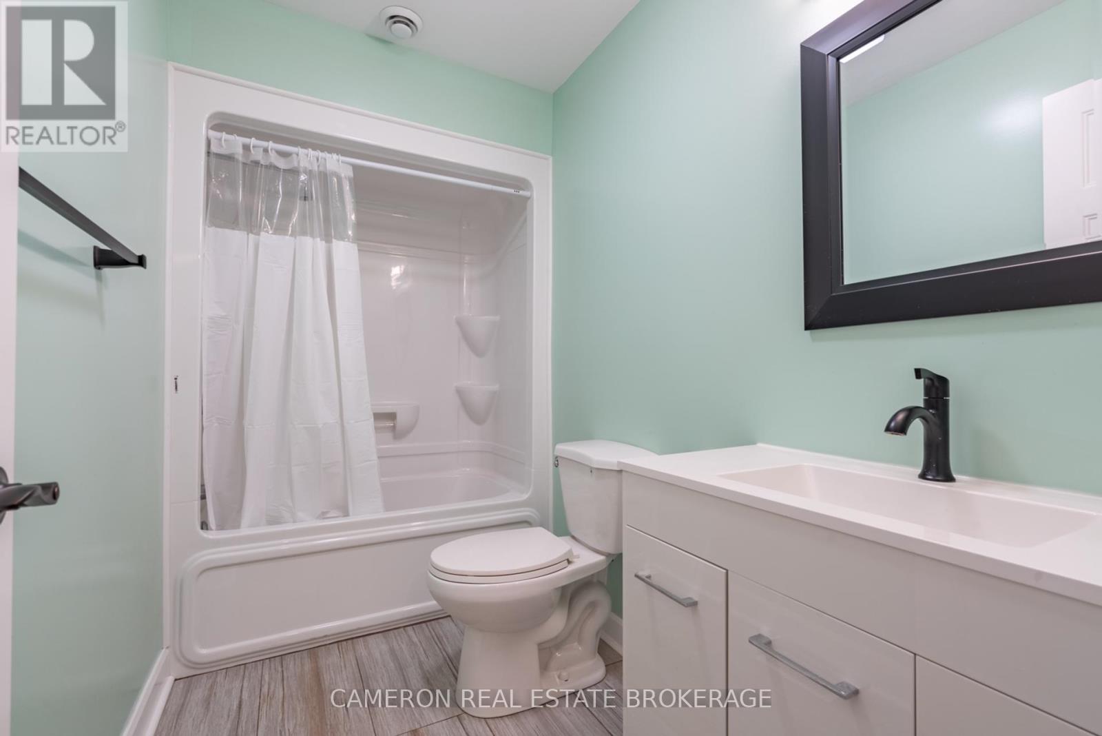 205 Eastport Drive, Cornwall, Ontario  K6H 0G9 - Photo 22 - X12200674