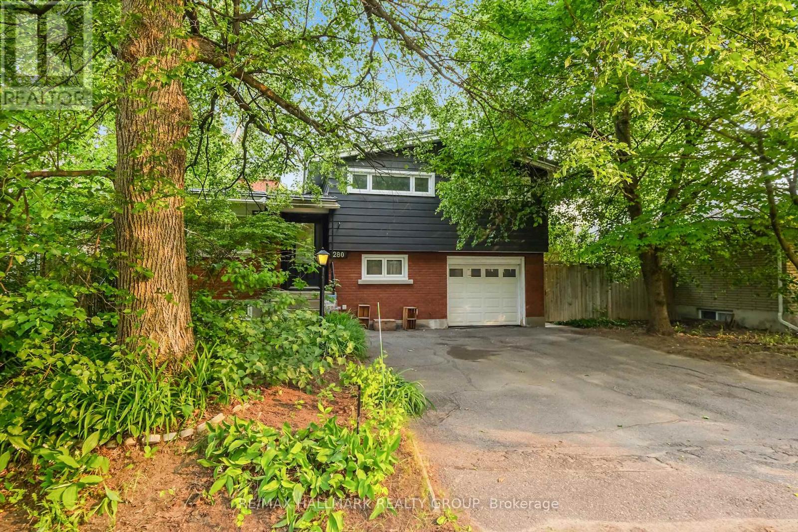 280 Clare Street, Ottawa, Ontario  K1Z 7E4 - Photo 3 - X12200623