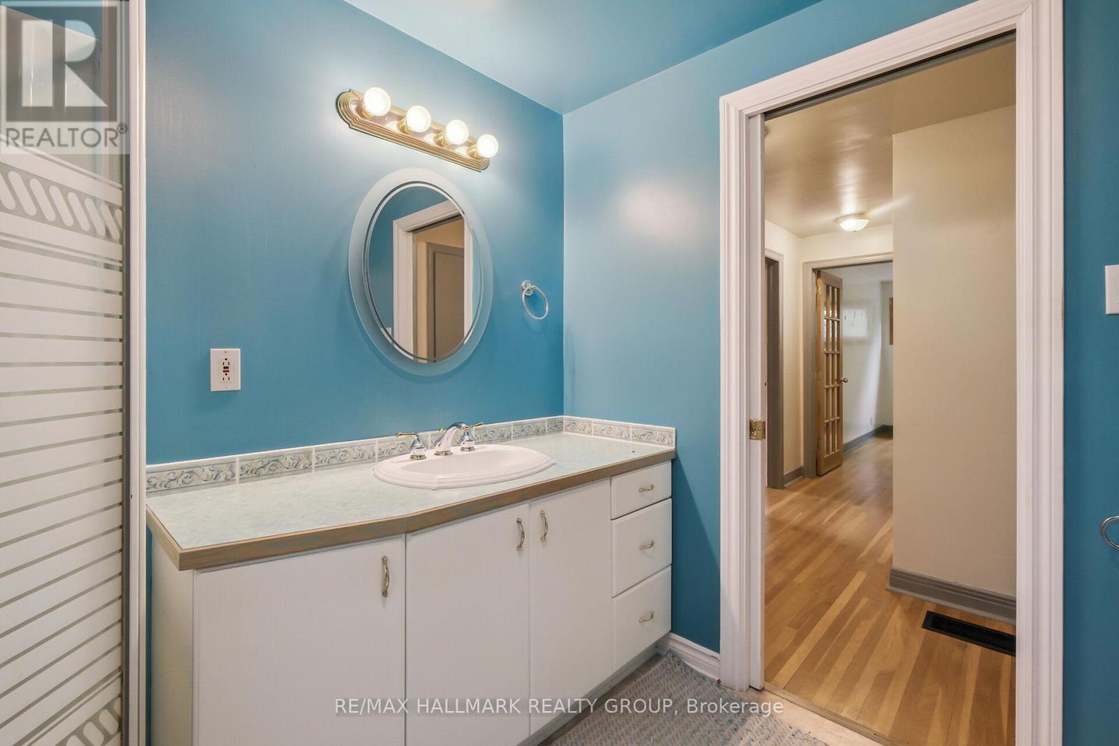 280 Clare Street, Ottawa, Ontario  K1Z 7E4 - Photo 31 - X12200623