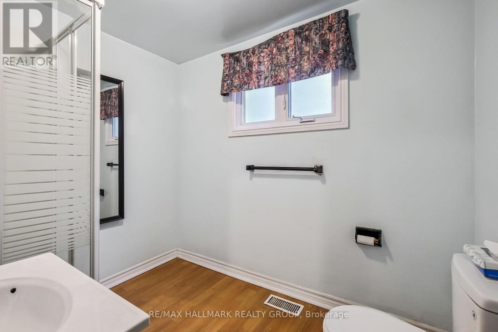 280 Clare Street, Ottawa, Ontario  K1Z 7E4 - Photo 39 - X12200623