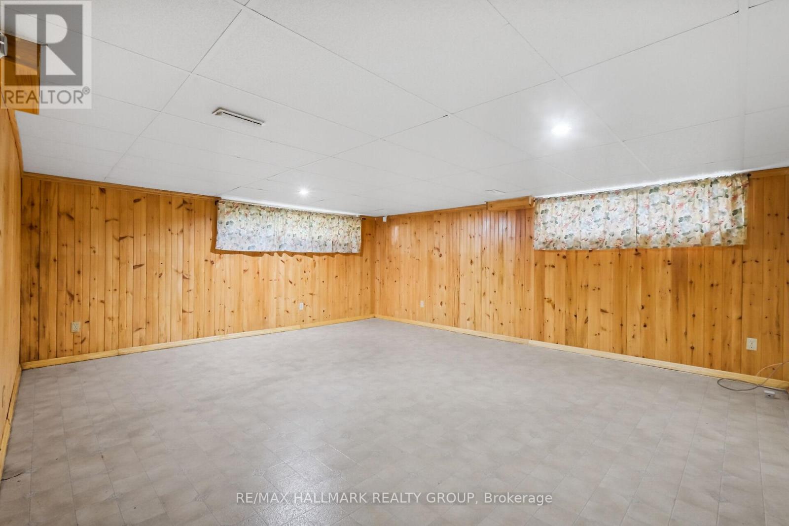 280 Clare Street, Ottawa, Ontario  K1Z 7E4 - Photo 44 - X12200623