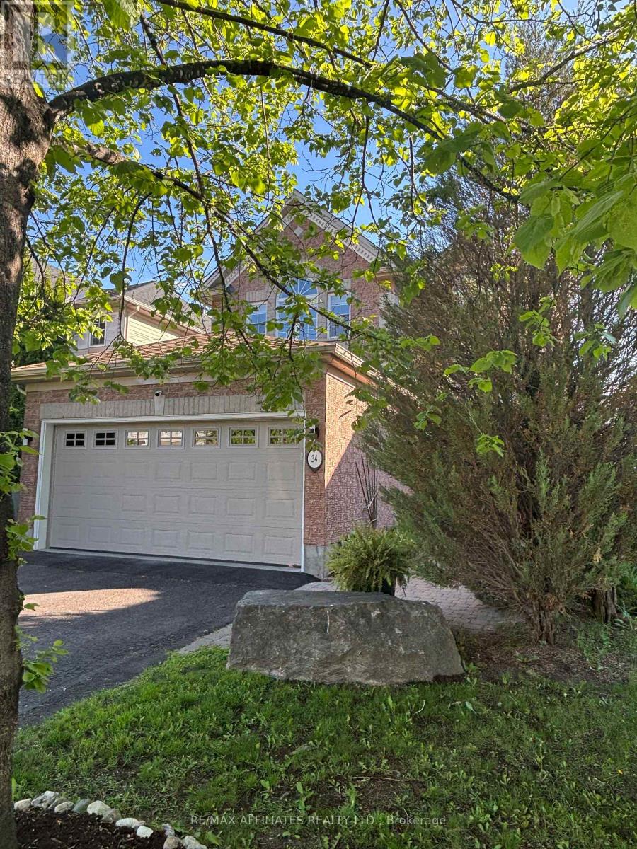 34 Catterick Crescent, Ottawa, Ontario  K2K 3M5 - Photo 2 - X12200653
