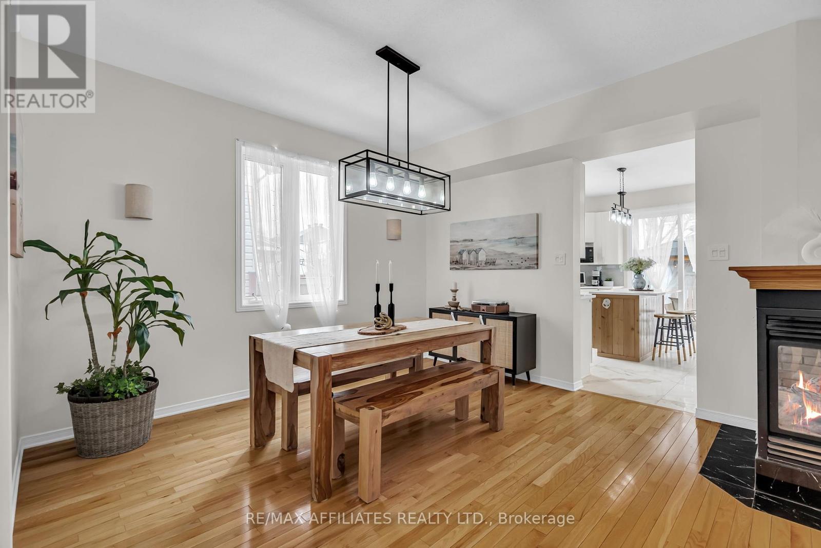 34 Catterick Crescent, Ottawa, Ontario  K2K 3M5 - Photo 9 - X12200653