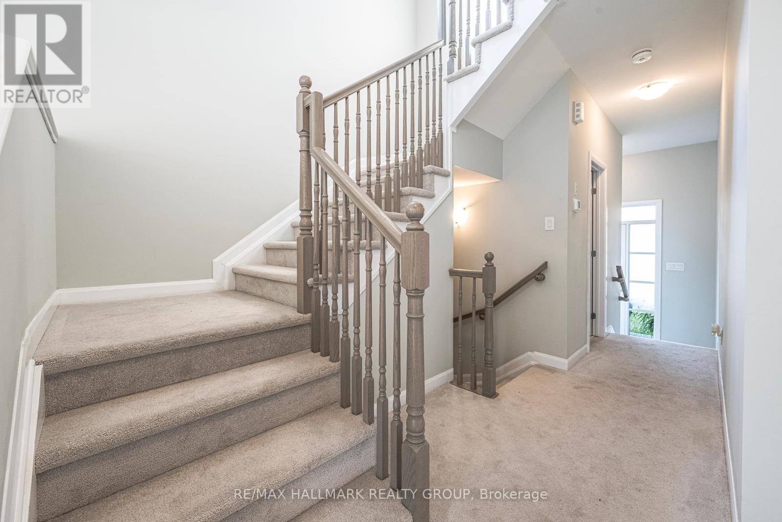 646 Hamsa Street, Ottawa, Ontario  K2J 6Z7 - Photo 37 - X12200662