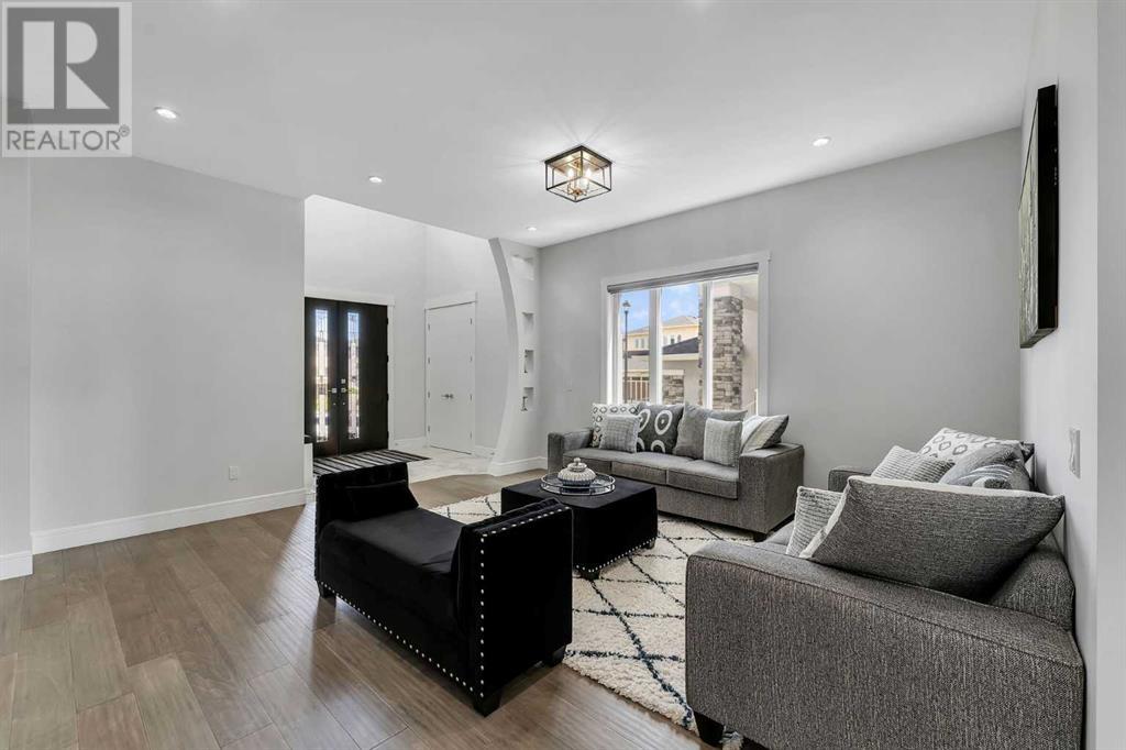 Property at 147 Kinniburgh Place image 5