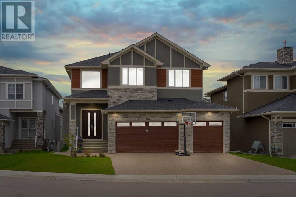 Property at 147 Kinniburgh Place image 1