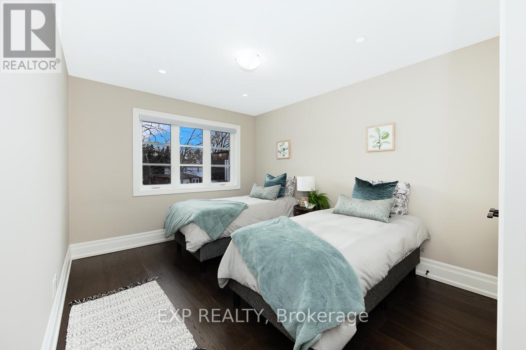 363 Rosebank Road, Pickering, Ontario  L1W 2N3 - Photo 20 - E12199613