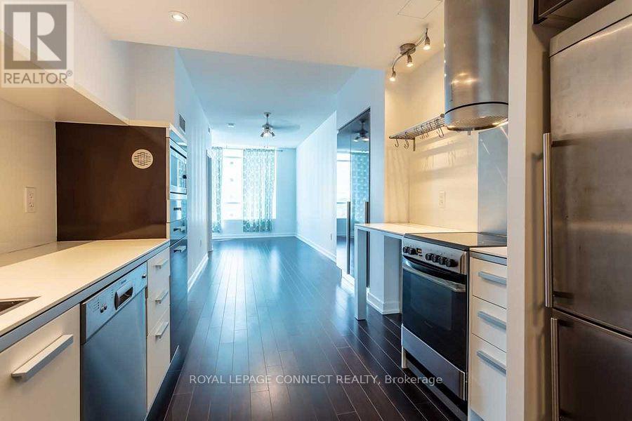 512 - 38 Dan Leckie Way, Toronto, Ontario  M5V 2V6 - Photo 3 - C12200613