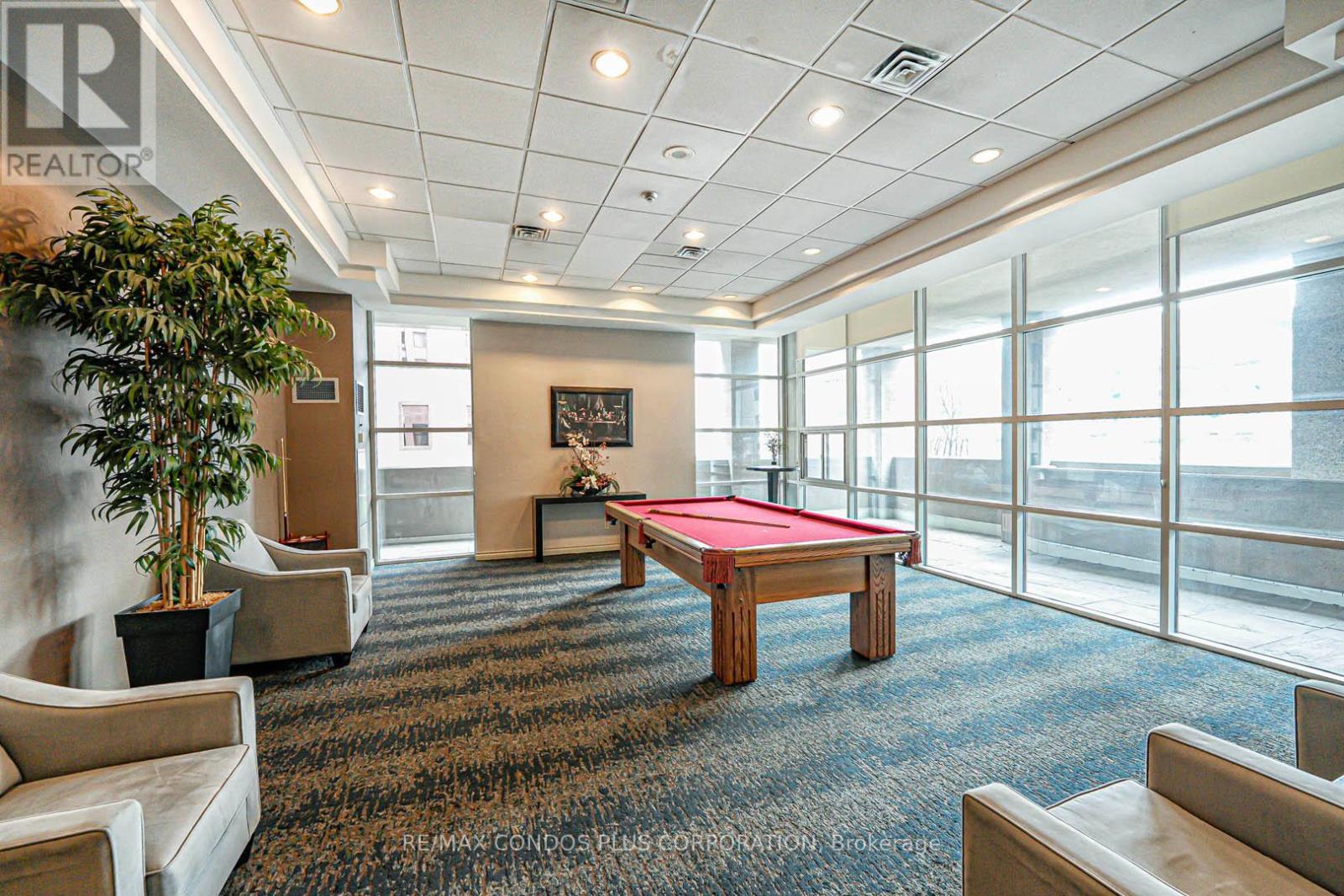 1810 - 736 Bay Street, Toronto, Ontario  M5G 2M4 - Photo 24 - C12200632