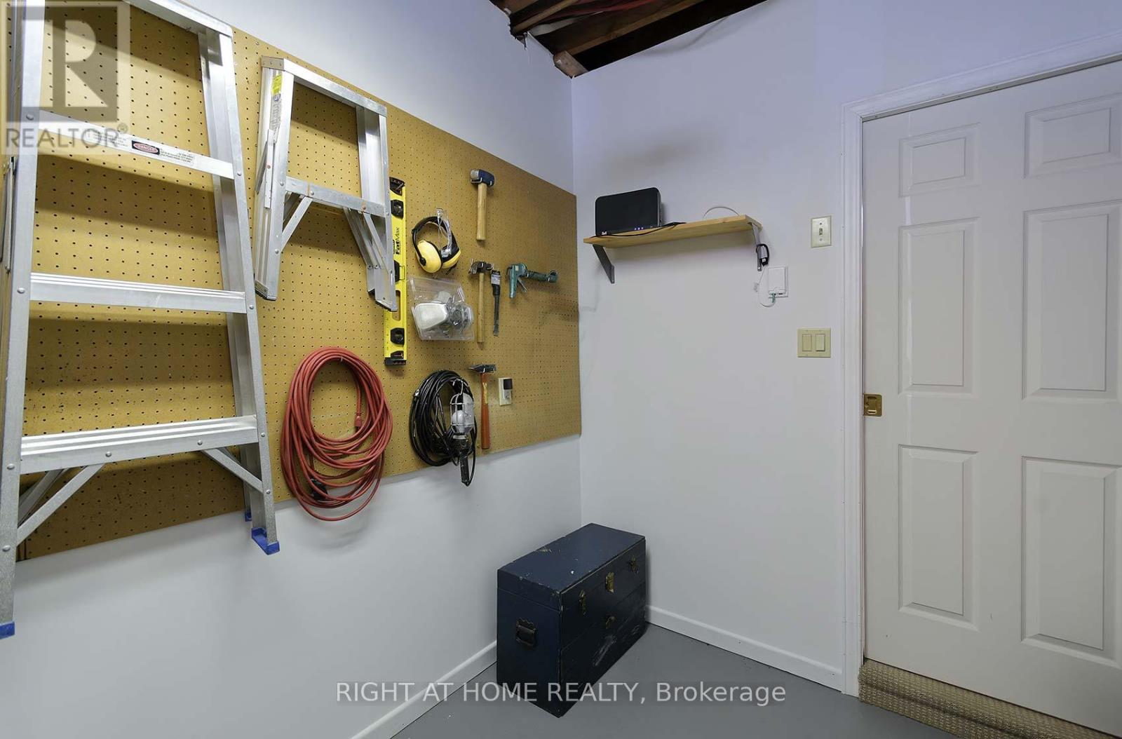 498 Scarborough Road, Toronto, Ontario  M4E 3N2 - Photo 19 - E12200657