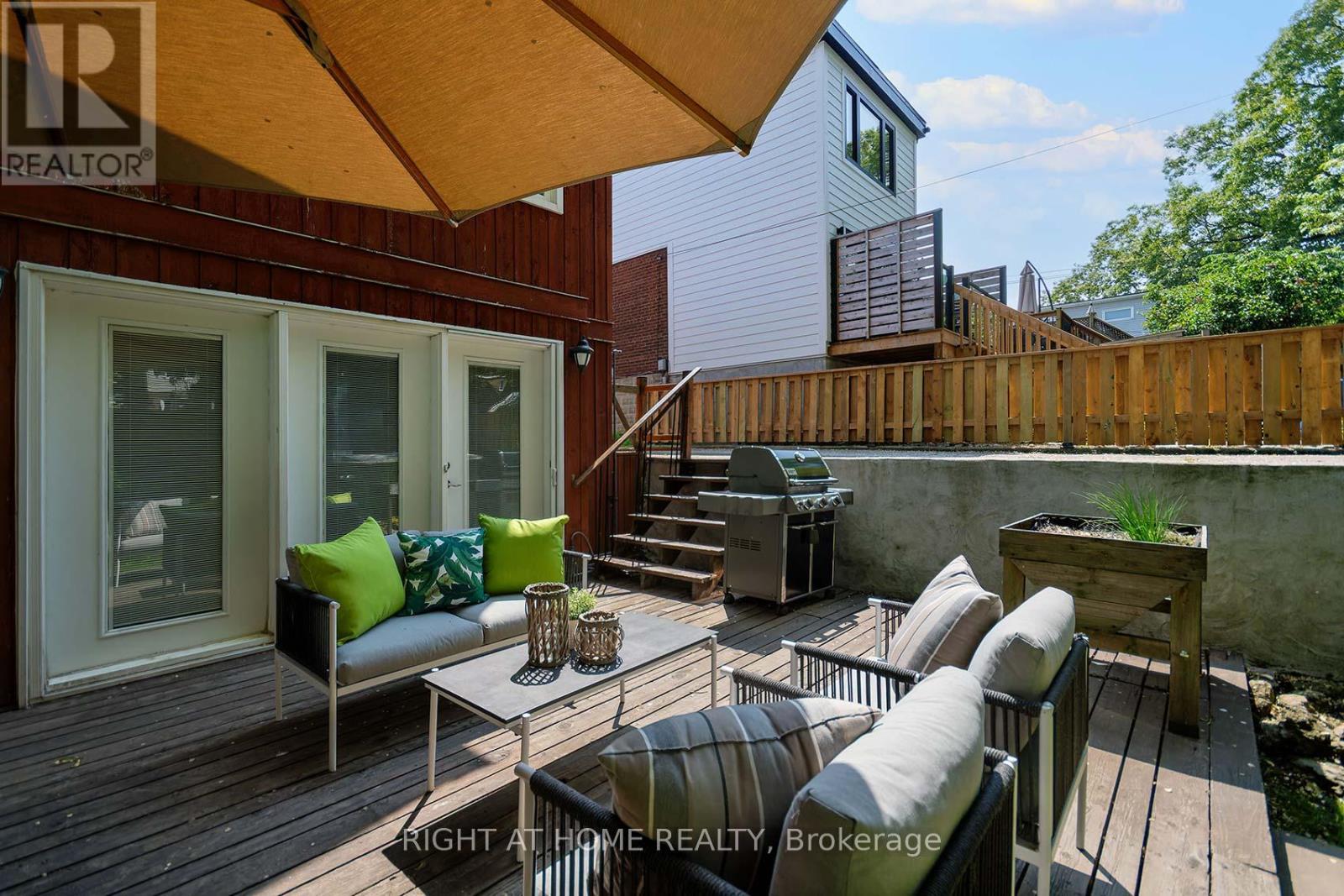 498 Scarborough Road, Toronto, Ontario  M4E 3N2 - Photo 24 - E12200657