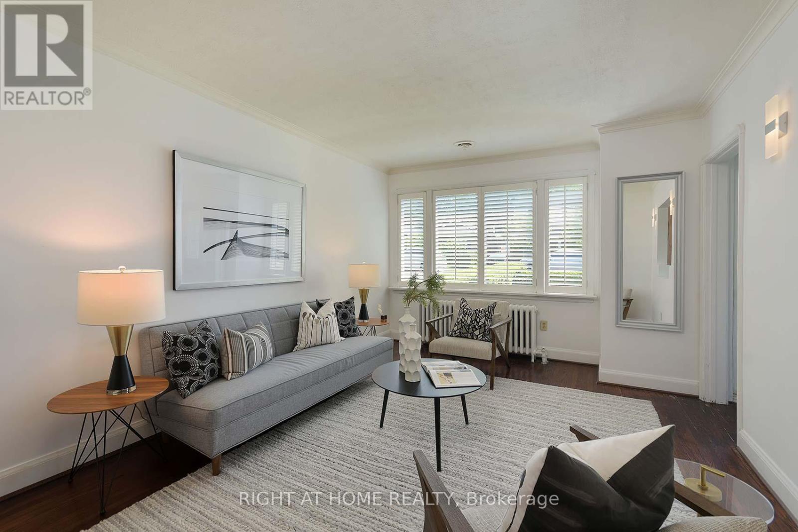 498 Scarborough Road, Toronto, Ontario  M4E 3N2 - Photo 4 - E12200657