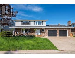 27 Chartwell Lane, Halifax, Ca