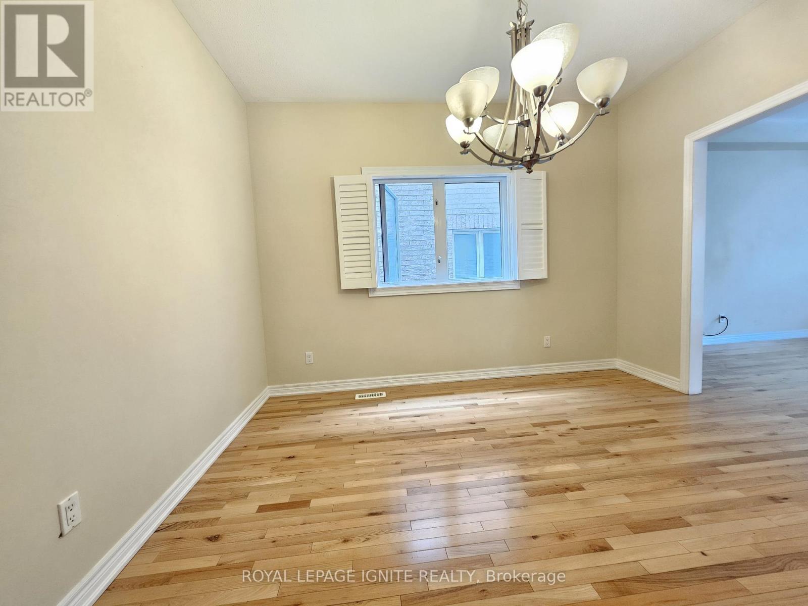 79 Retreat Boulevard, Vaughan, Ontario  L4H 0C2 - Photo 4 - N12200620