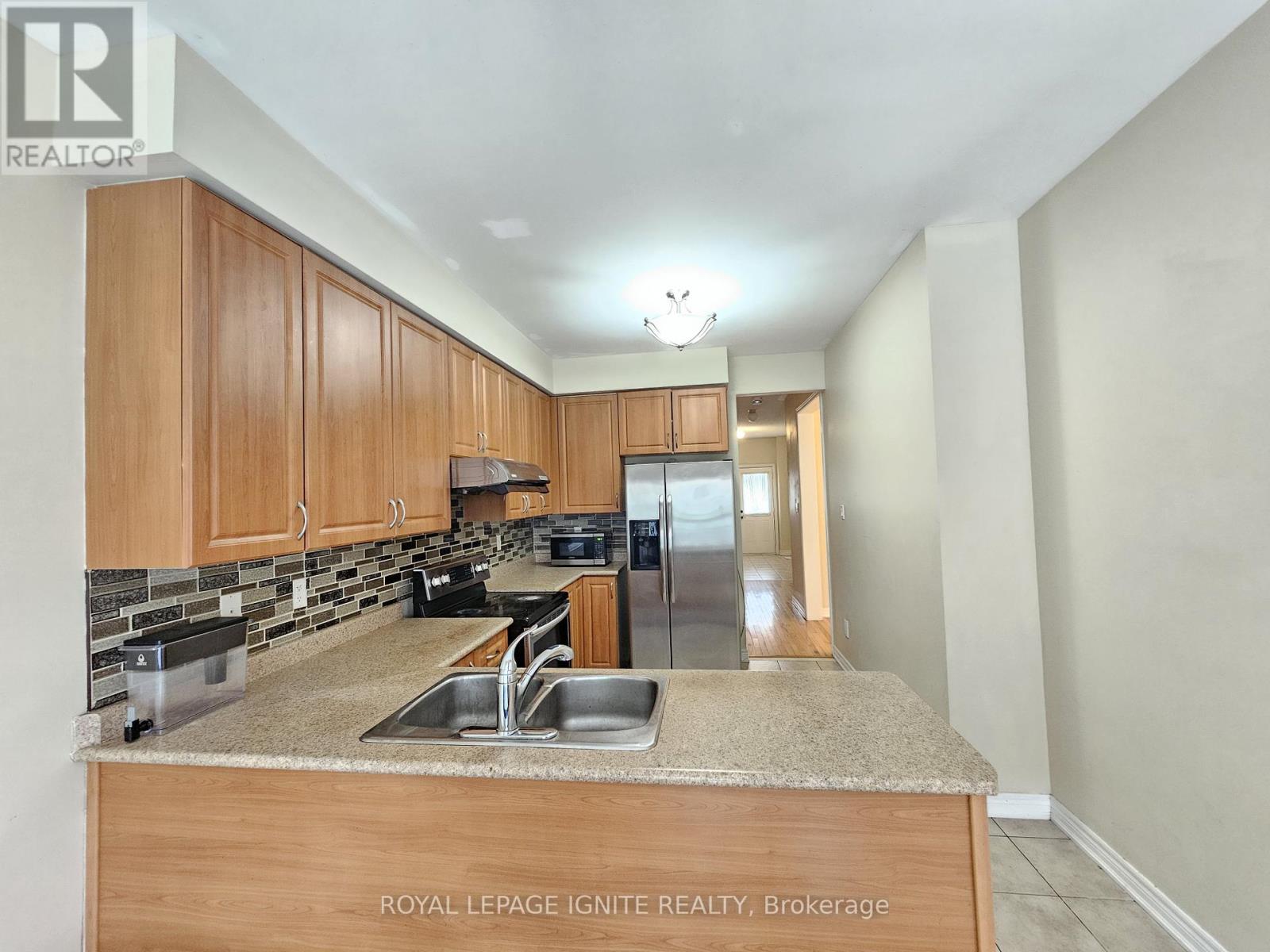 79 Retreat Boulevard, Vaughan, Ontario  L4H 0C2 - Photo 6 - N12200620