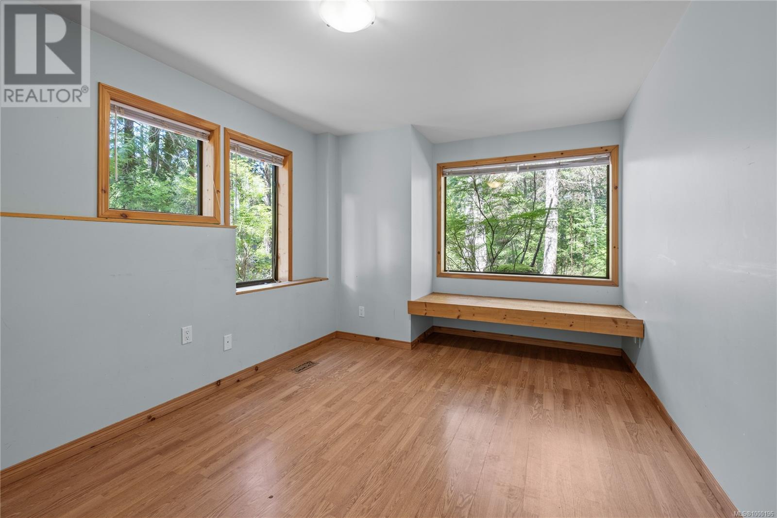 6054 Island Hwy W, Qualicum Beach, British Columbia  V9K 2E1 - Photo 29 - 1000196