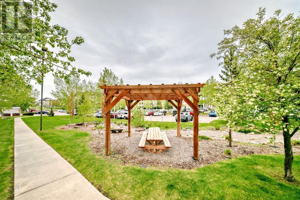 Property at 3210, 604 8th Street image 5