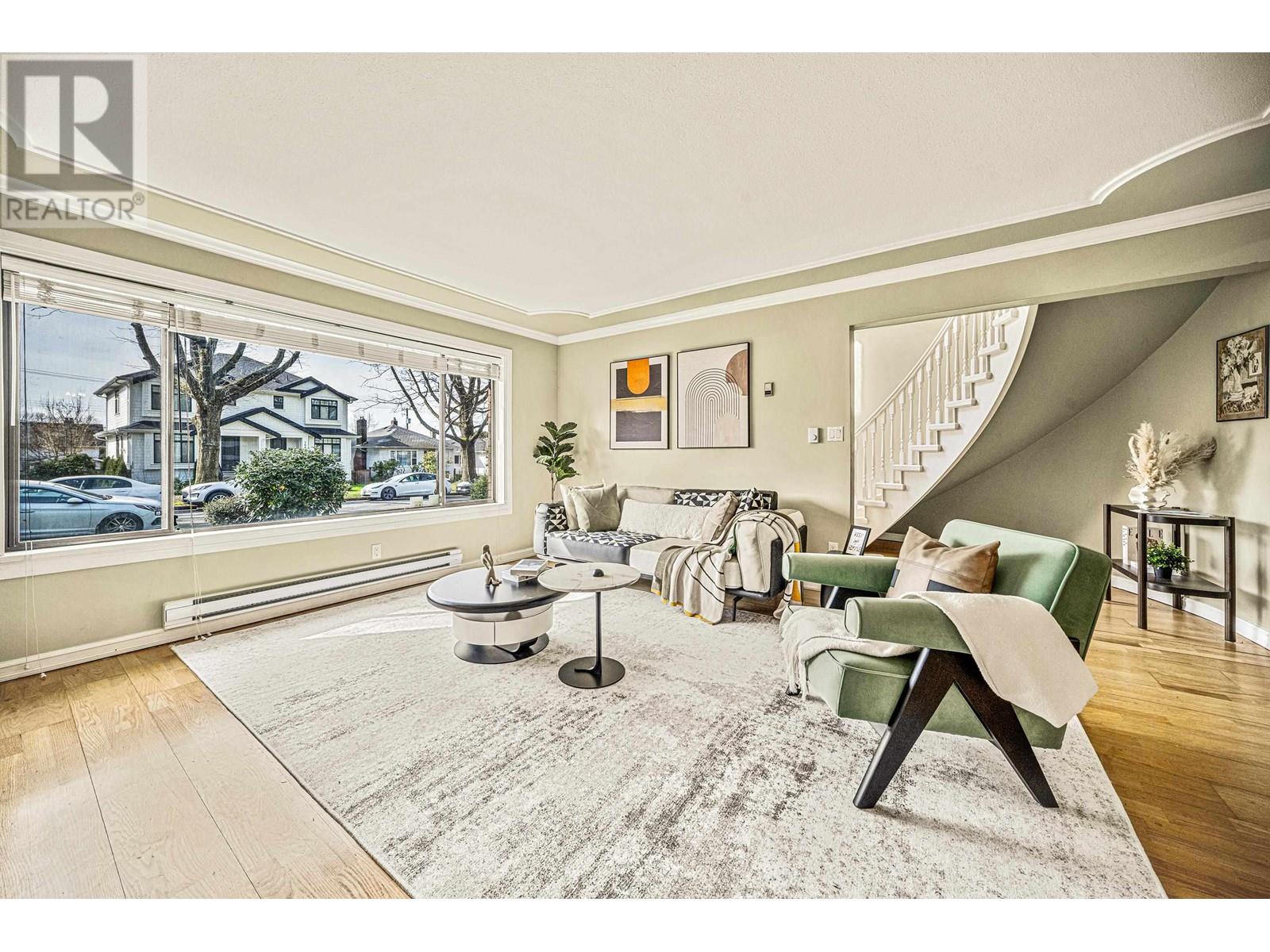 1659 W 63rd Avenue, Vancouver, British Columbia  V6P 2H7 - Photo 2 - R2982410