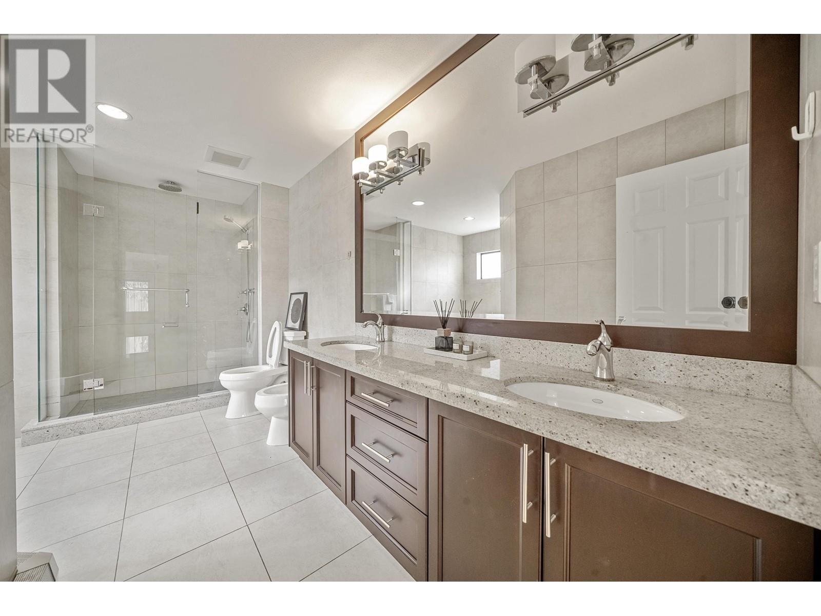 1659 W 63rd Avenue, Vancouver, British Columbia  V6P 2H7 - Photo 11 - R2982410
