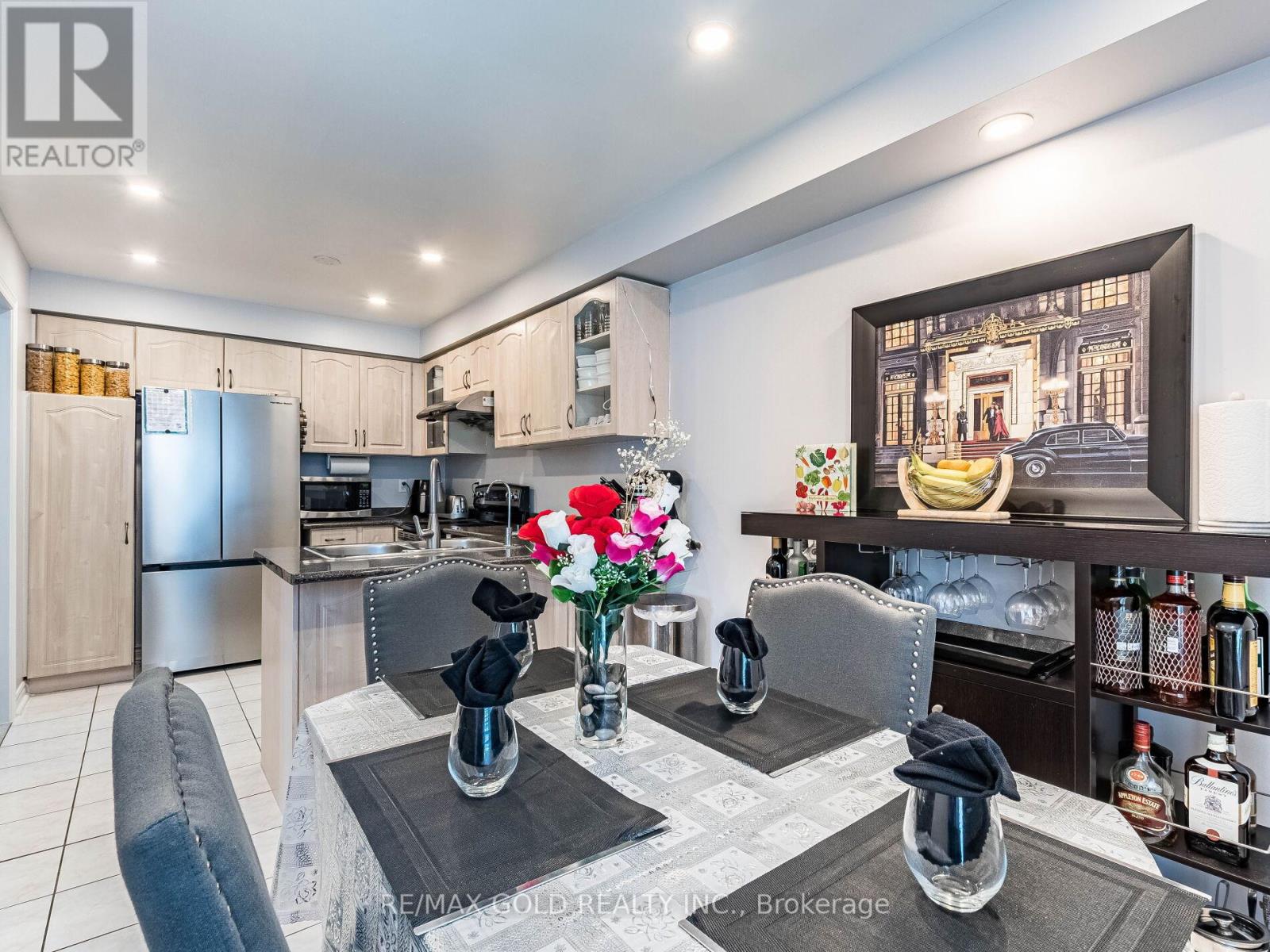 107 Clover Bloom Road, Brampton (Sandringham-Wellington), Ontario  L6R 1S6 - Photo 15 - W12200615