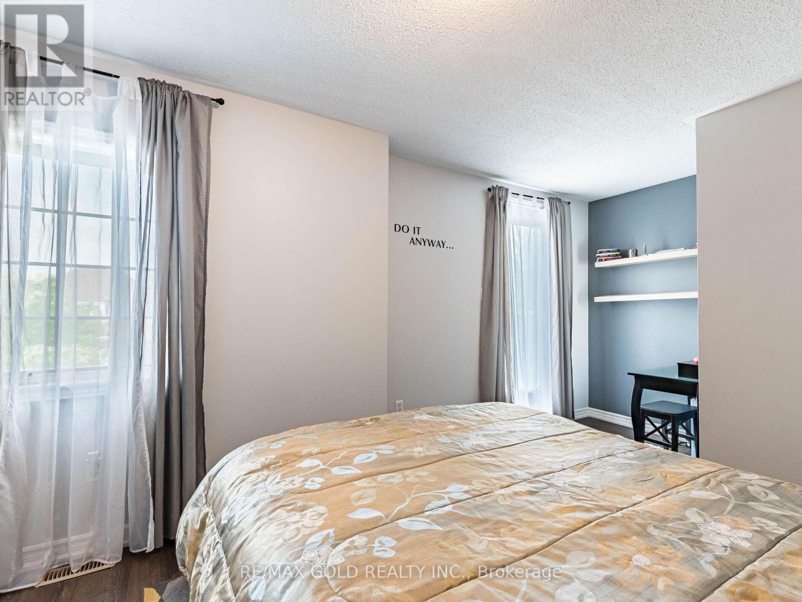 107 Clover Bloom Road, Brampton (Sandringham-Wellington), Ontario  L6R 1S6 - Photo 34 - W12200615