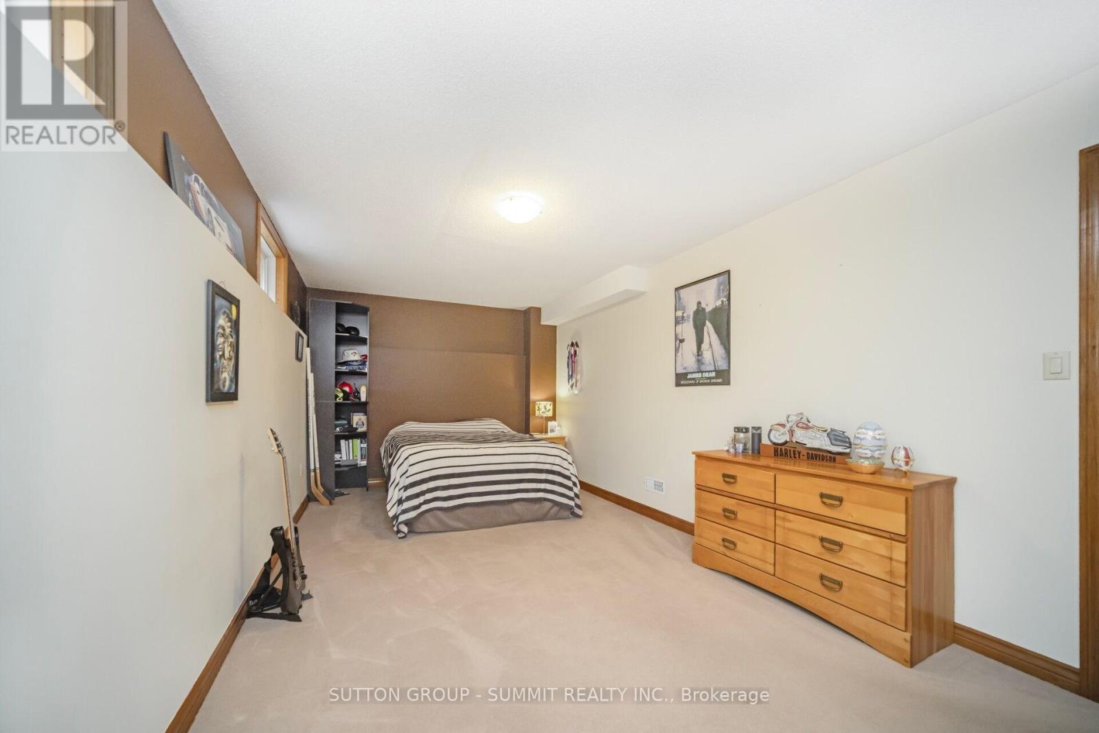 5981 Rayshaw Crescent, Mississauga (Streetsville), Ontario  L5M 2P1 - Photo 31 - W12200625