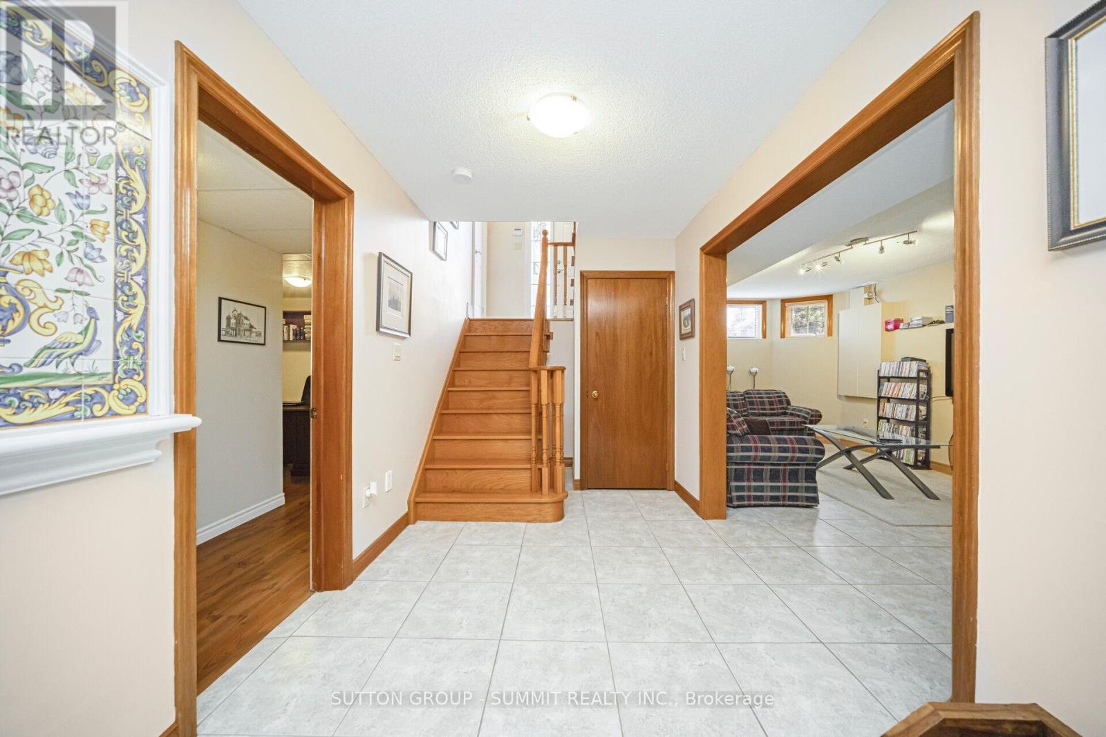 5981 Rayshaw Crescent, Mississauga (Streetsville), Ontario  L5M 2P1 - Photo 32 - W12200625
