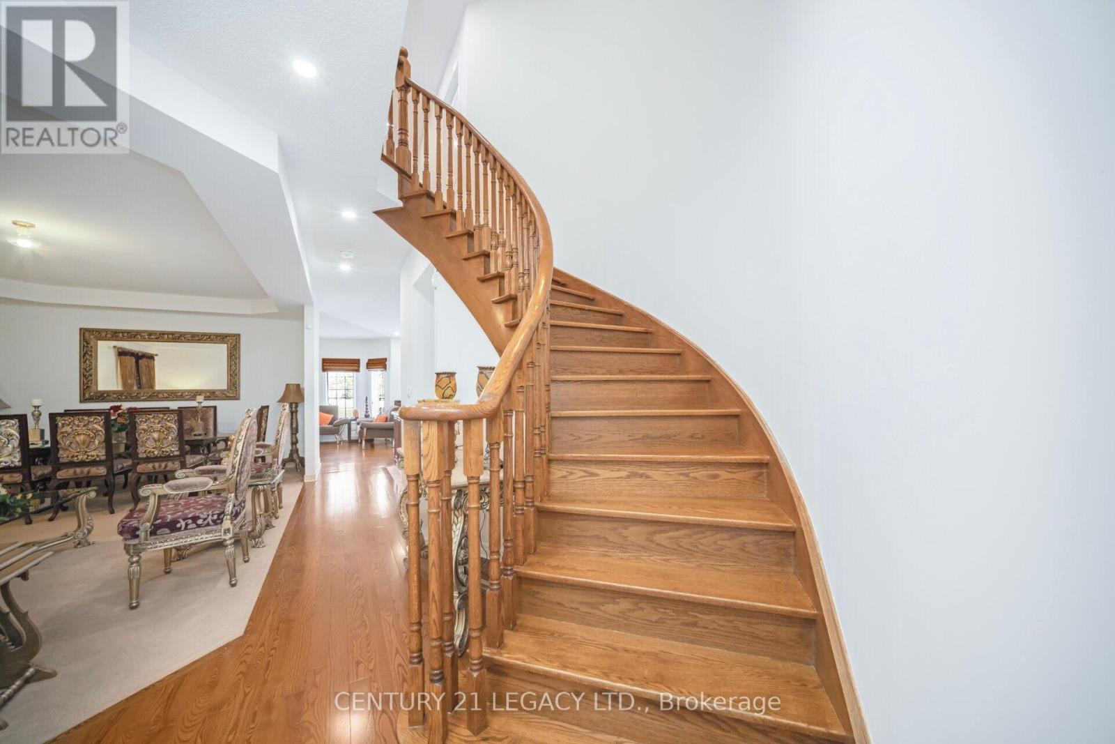 3136 Countess Crescent, Mississauga, Ontario  L5M 0E1 - Photo 21 - W12200636