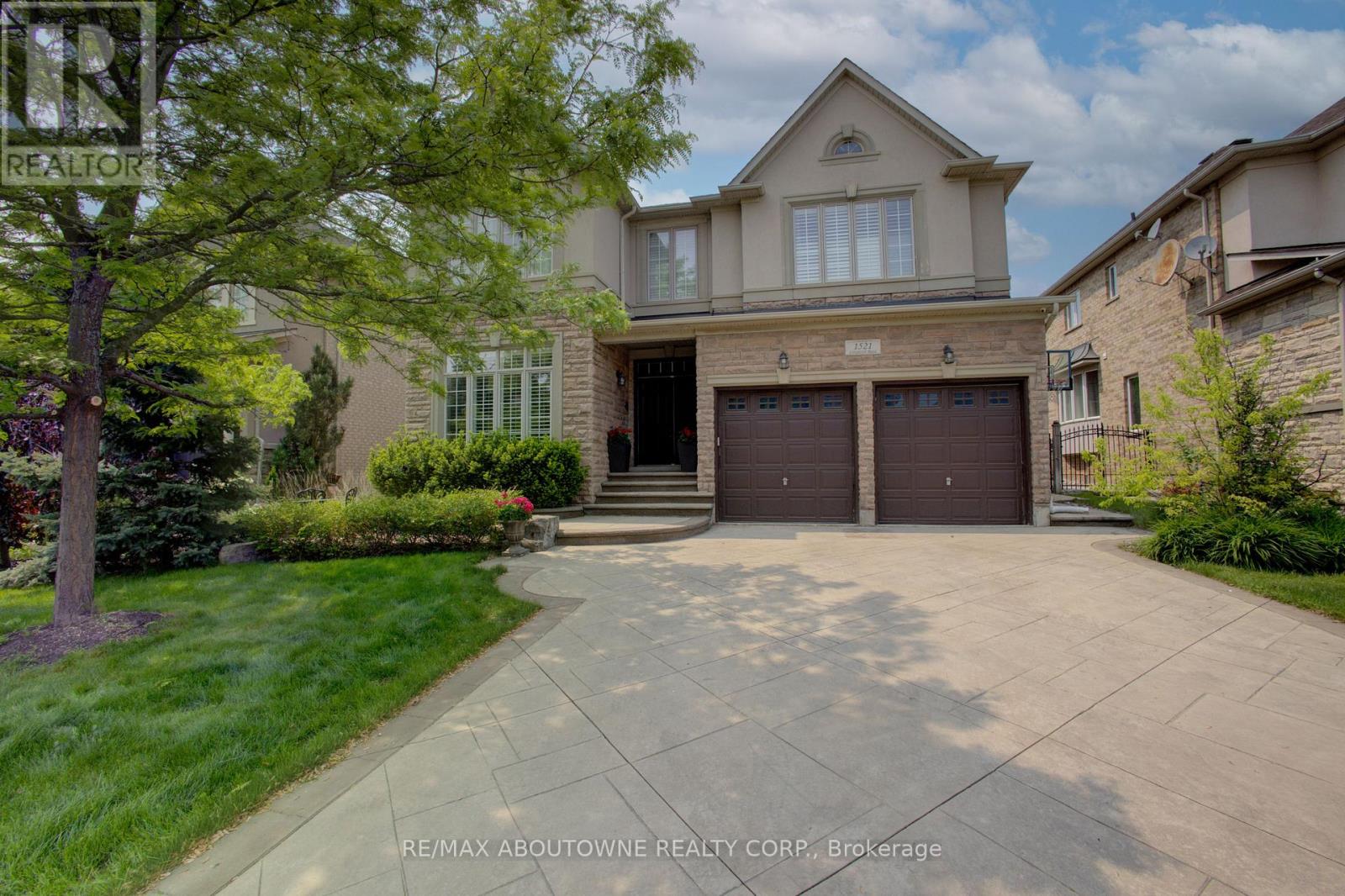 1521 CRAIGLEITH ROAD, Oakville, Ontario
