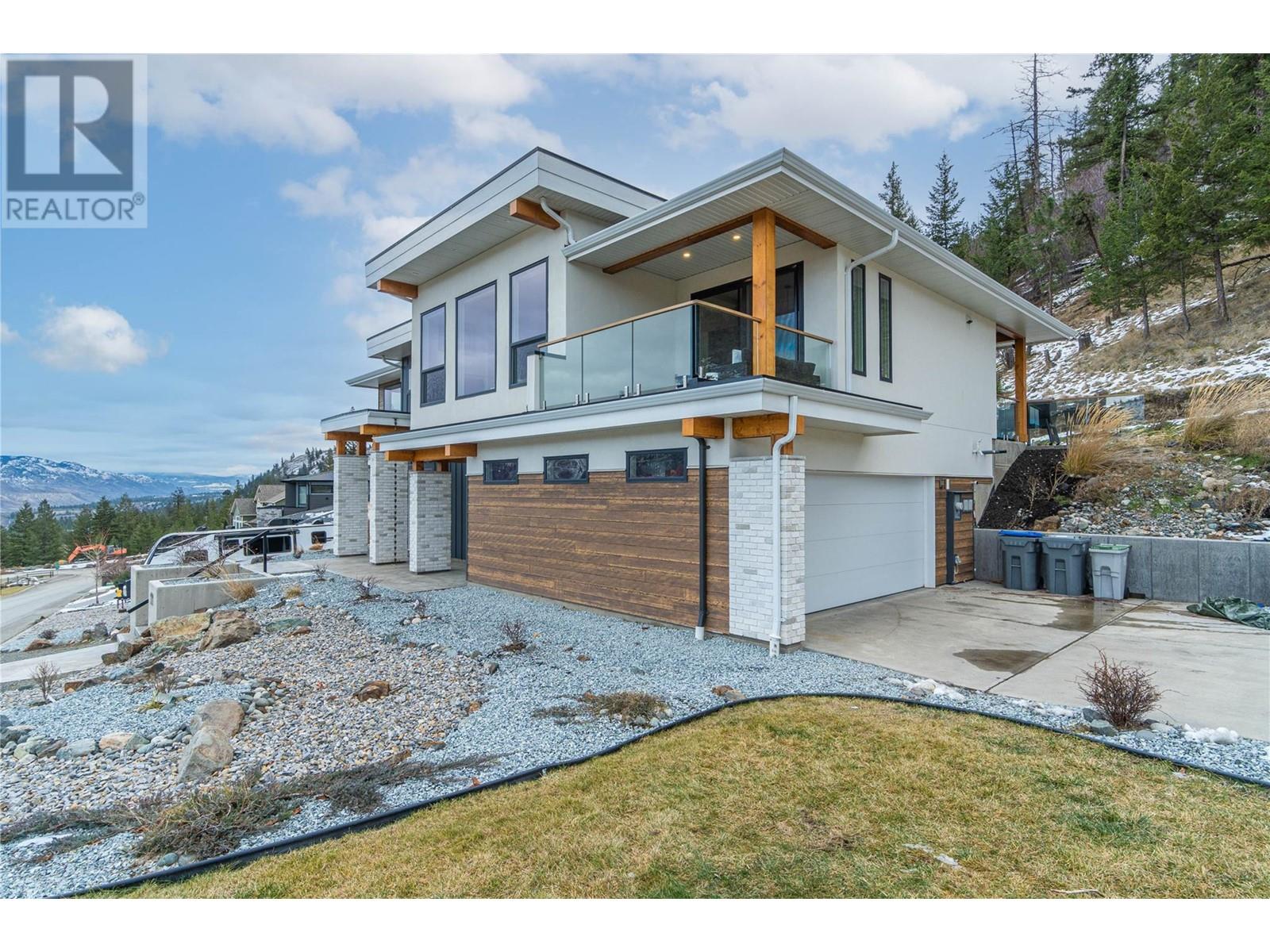 3100 Kicking Horse Drive Unit# 11, Kamloops, British Columbia  V2E 0B8 - Photo 3 - 10350733