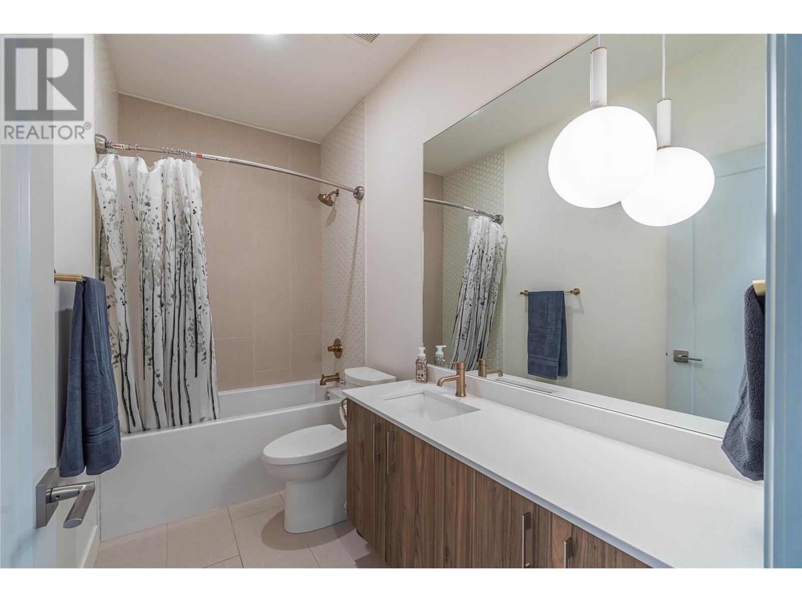 3100 Kicking Horse Drive Unit# 11, Kamloops, British Columbia  V2E 0B8 - Photo 36 - 10350733
