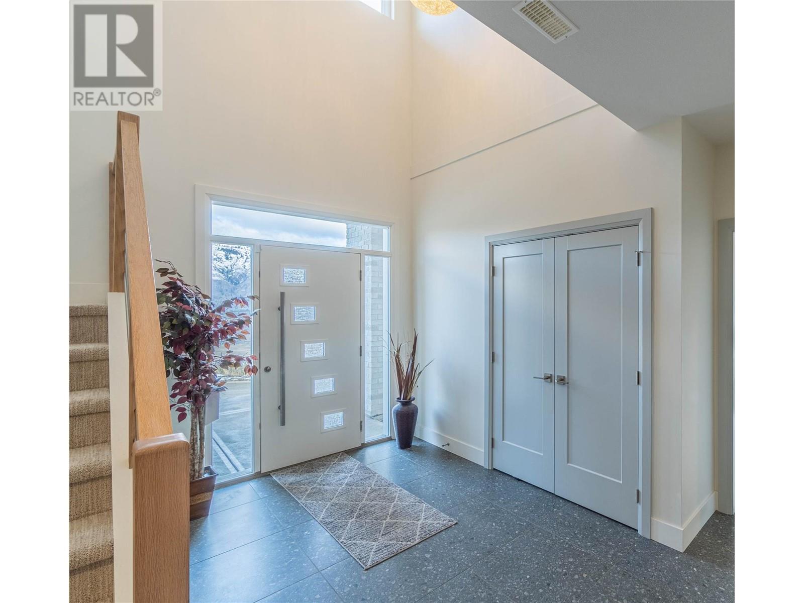 3100 Kicking Horse Drive Unit# 11, Kamloops, British Columbia  V2E 0B8 - Photo 5 - 10350733