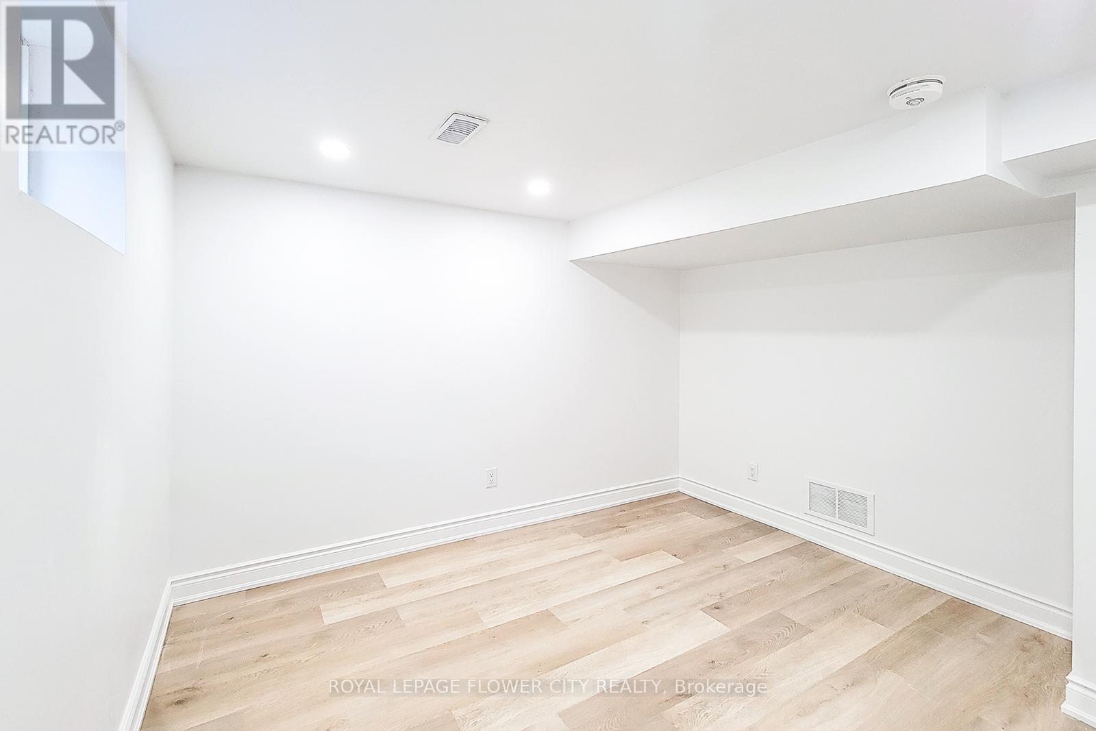 56 Moxley Drive, Hamilton, Ontario  L8T 3Y7 - Photo 33 - X12200611
