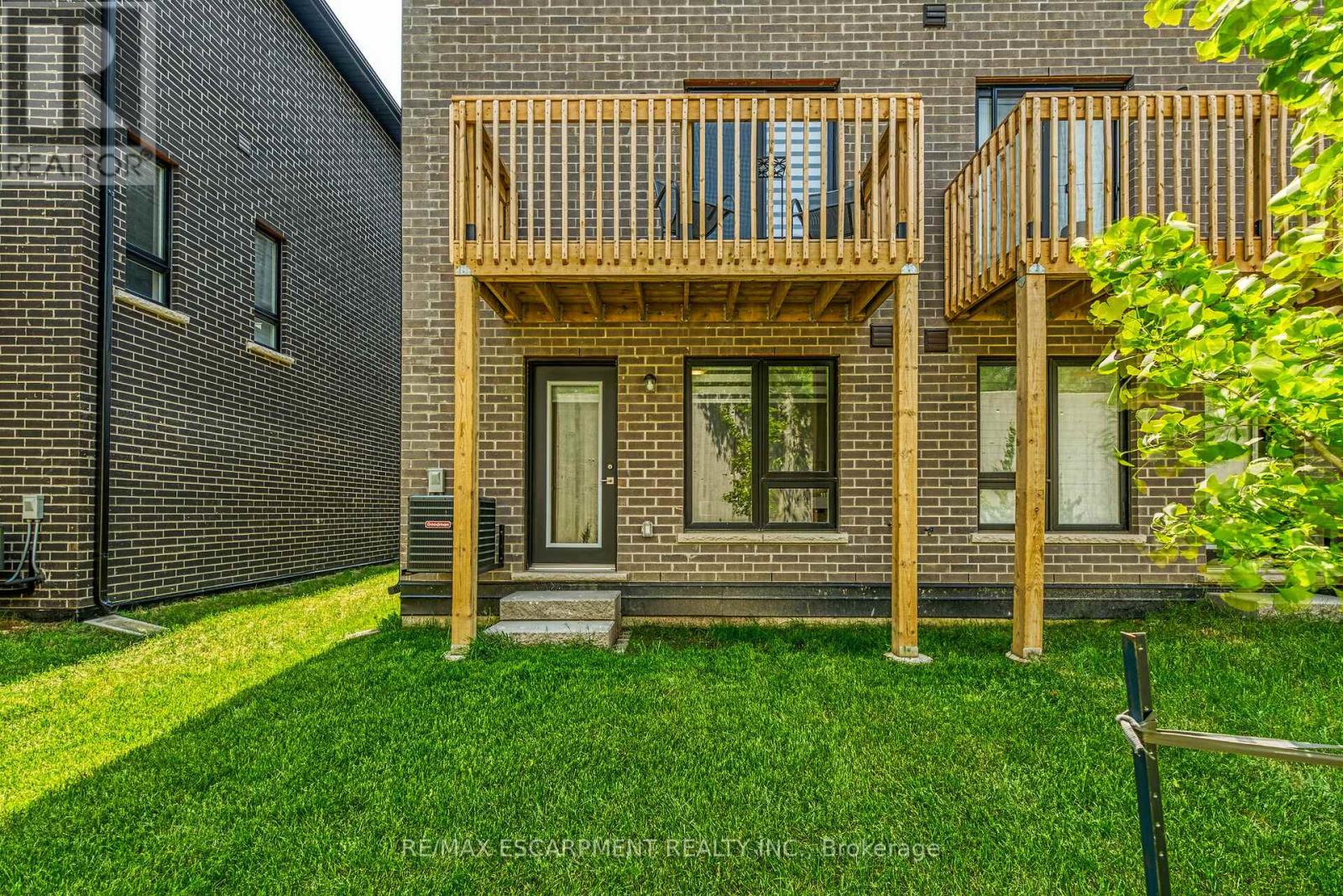 15 - 720 Grey Street, Brantford, Ontario  N3S 0K2 - Photo 43 - X12200635
