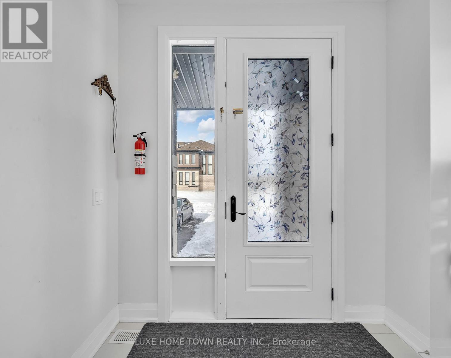 Property at 101 PRINCE CHARLES CRESCENT image 2
