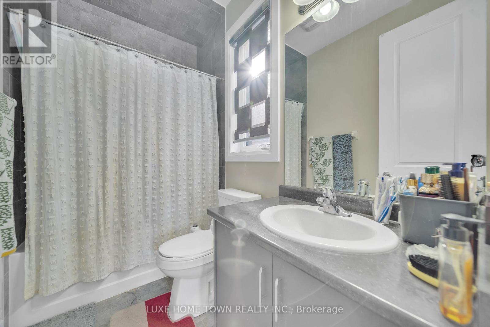101 Prince Charles Crescent, Woodstock, Ontario  N4T 0N1 - Photo 21 - X12200673